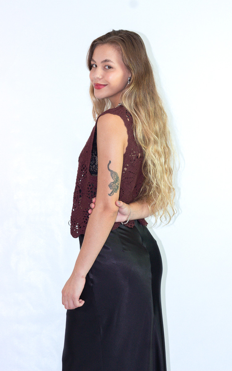 Blusa Feminina Crochê Florinda Vinho - Mini Moni