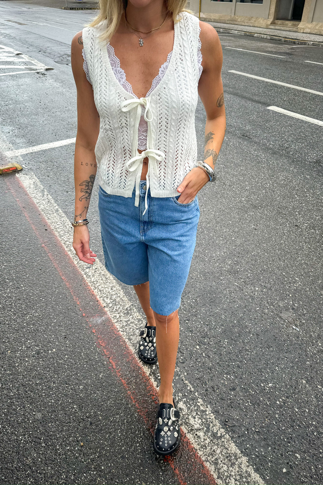 Bermuda Denim Escura Feminina Flora - Mini Moni