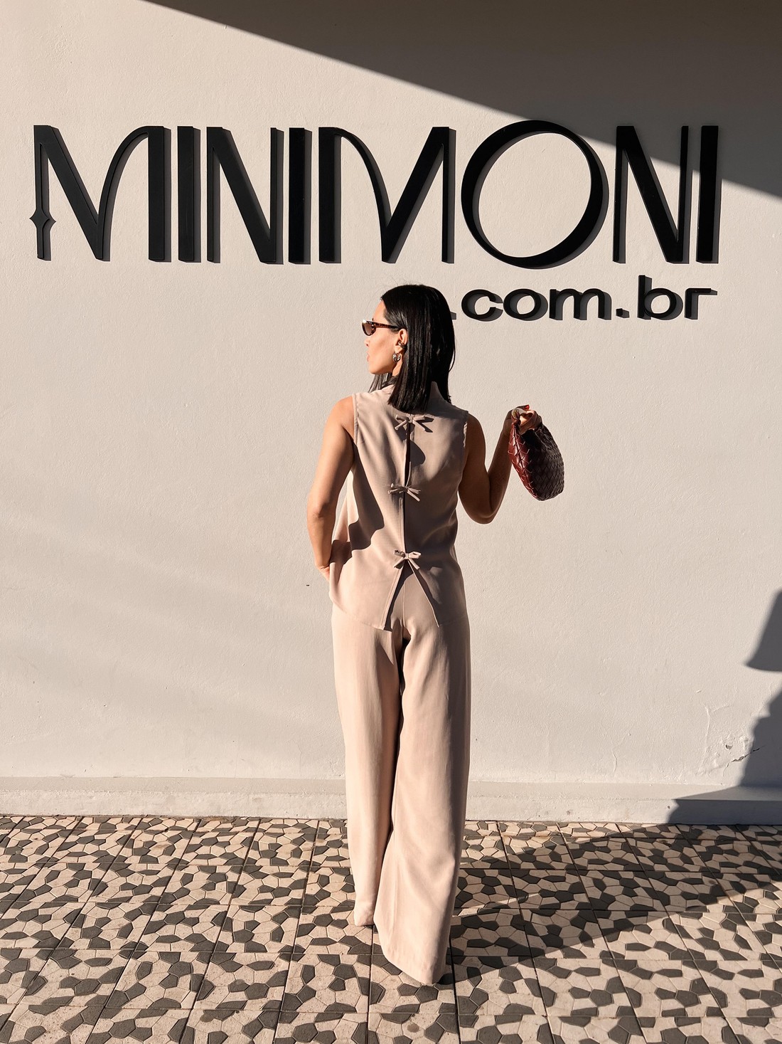 Calça Alfaiataria Areia Valentina - MiniMoni Calça Alfaiataria Areia Valentina - MiniMoni