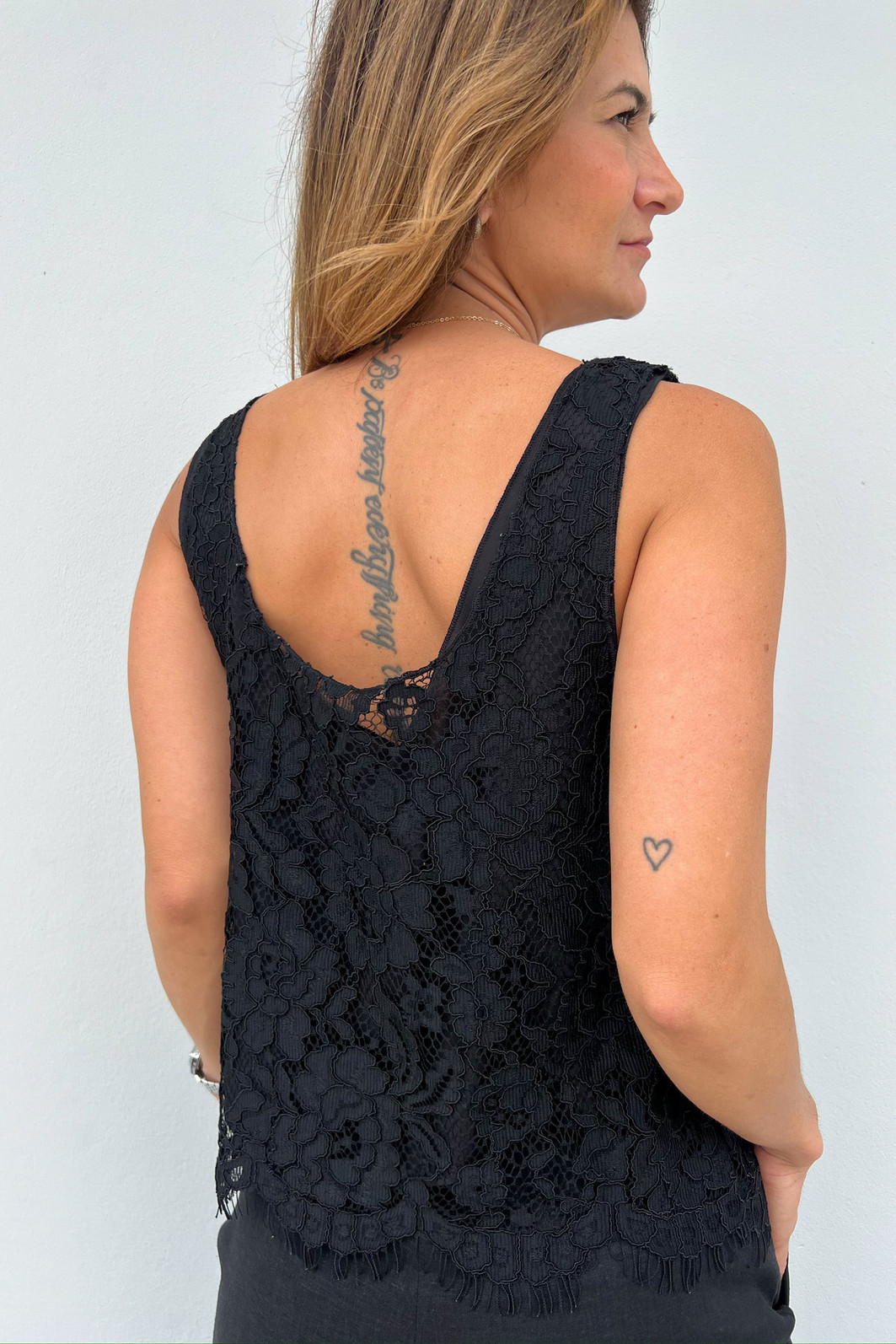 Regata de Renda Preta Santorine - Mini Moni