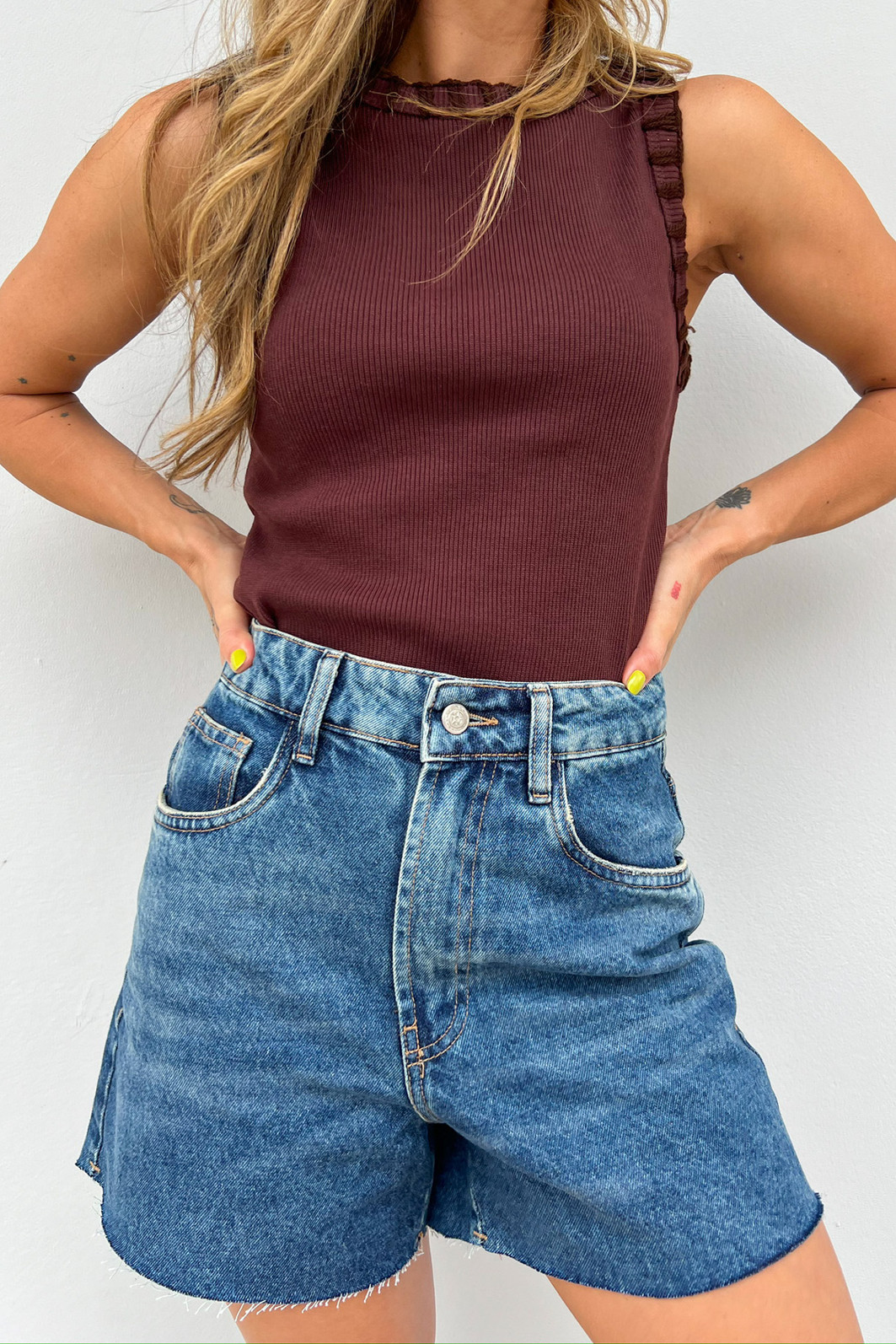 Regata Feminina Bordada Maitê - Mini Moni