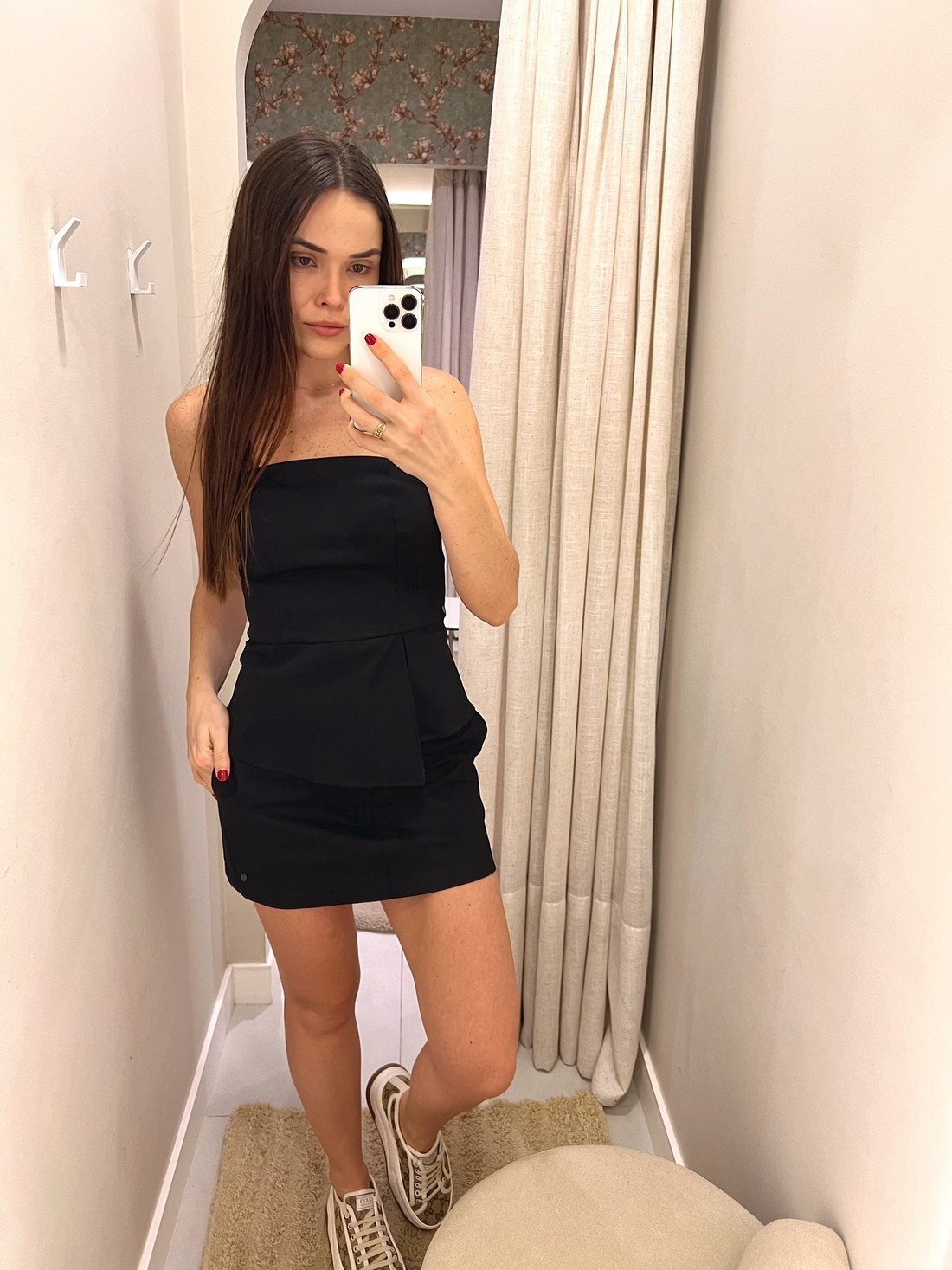 Shorts Saia Preto Margarida - Mini Moni