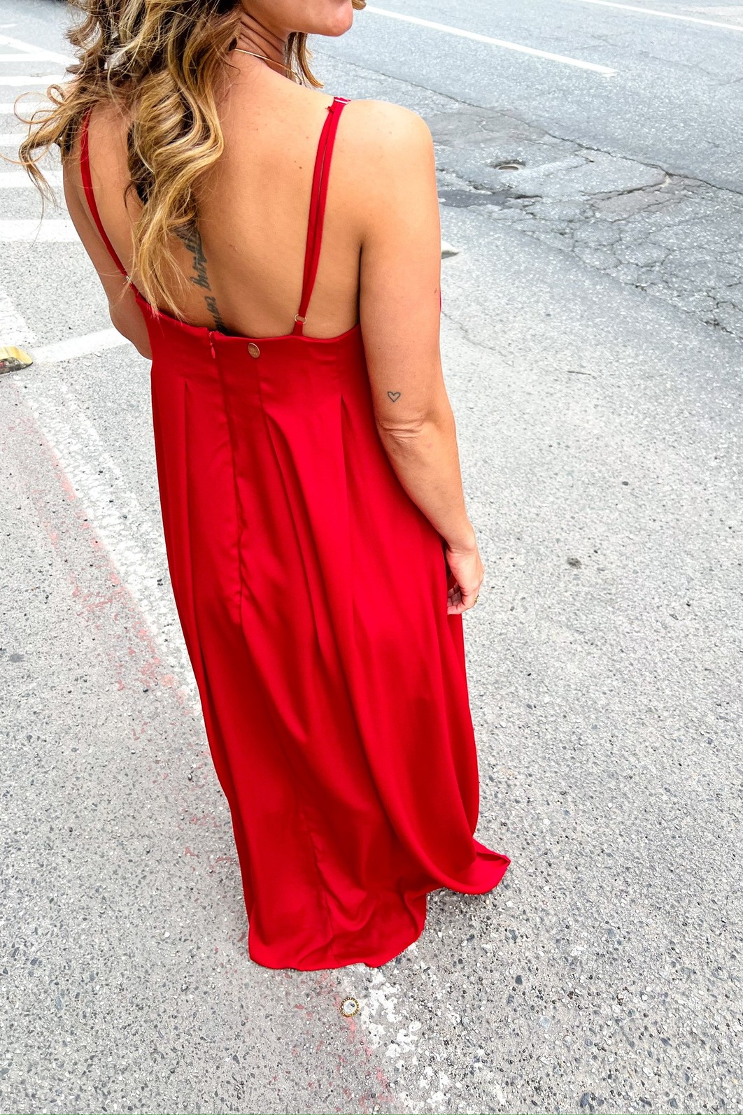 Vestido Longo Vermelho Lady - MiniMoni Vestido Longo Vermelho Lady - MiniMoni