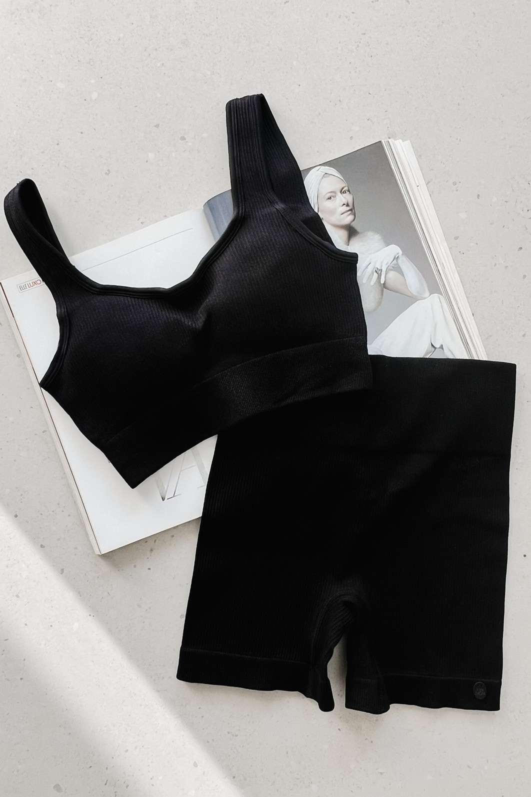 Conjunto Fit Margot Preto - MiniMoni Conjunto Fit Margot Preto - MiniMoni