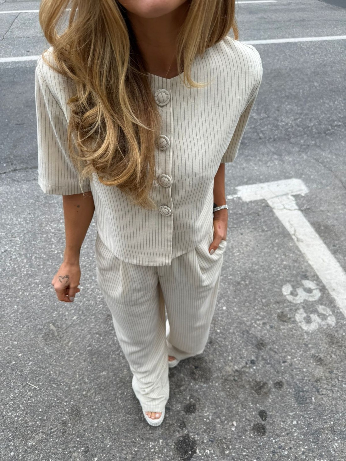 Blusa Areia Linho Chiara - MiniMoni Blusa Areia Linho Chiara - MiniMoni