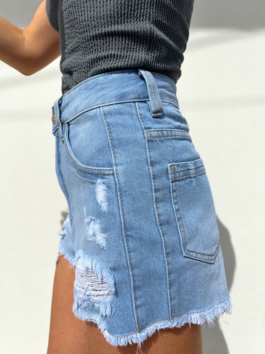 Shorts Jeans Feminino Fernandinha - Mini Moni