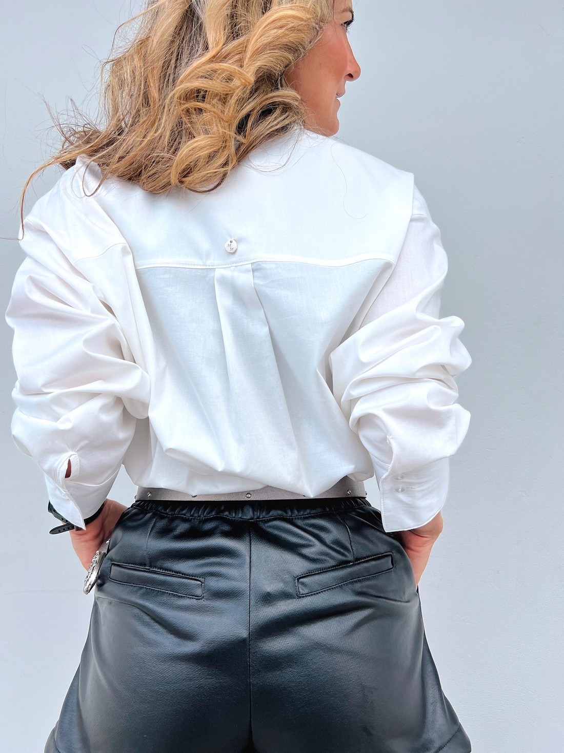 Maxi Camisa Algodão Hagar Branca Maxi Camisa Algodão Hagar Branca