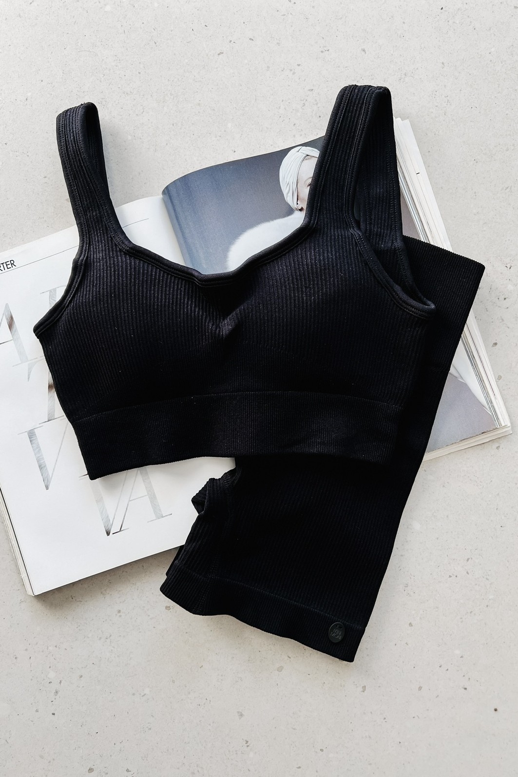 Conjunto Fit Margot Preto - MiniMoni Conjunto Fit Margot Preto - MiniMoni