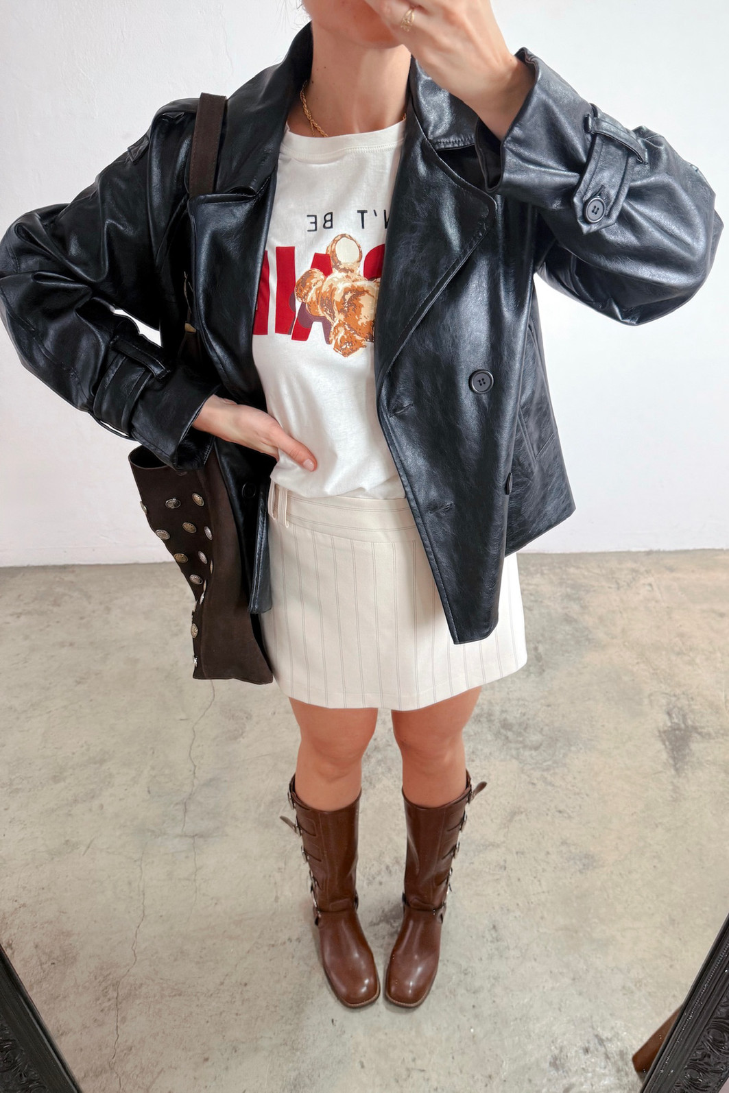 Shorts Saia de Alfaiataria Maja Areia - Mini Moni Shorts Saia de Alfaiataria Maja Areia - Mini Moni