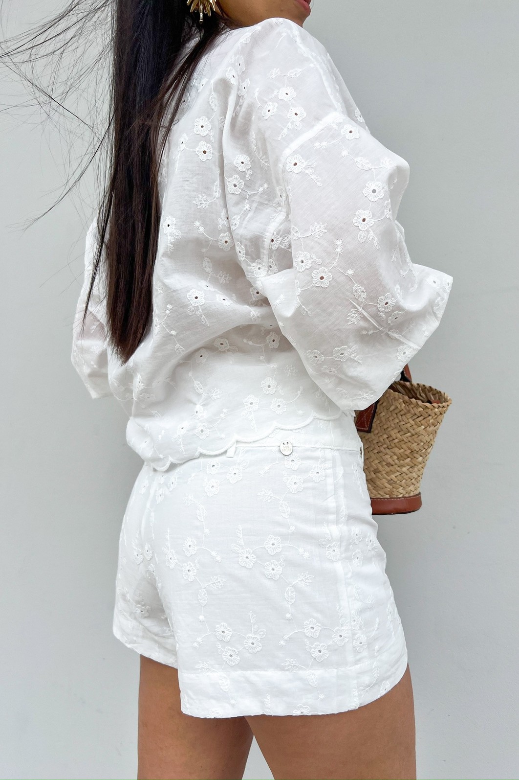 Shorts Laise Branco Morgana - MiniMoni Shorts Laise Branco Morgana - MiniMoni