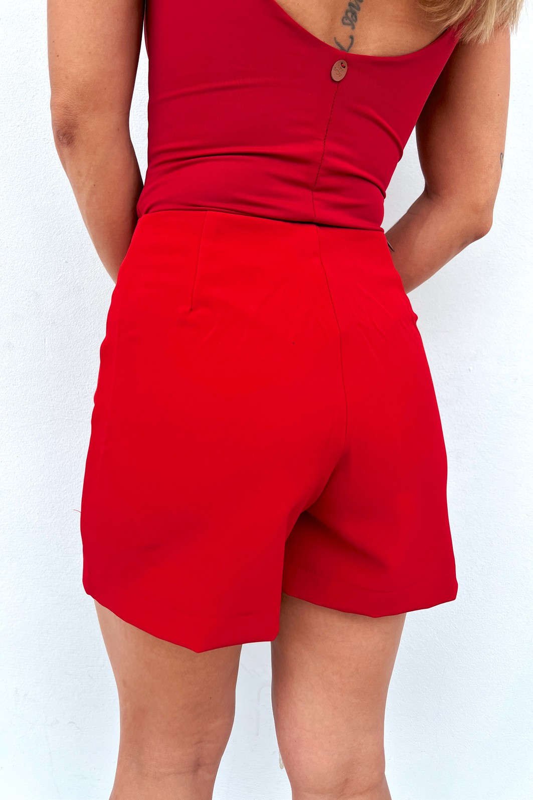 Shorts Saia Vermelho Estella - MiniMoni