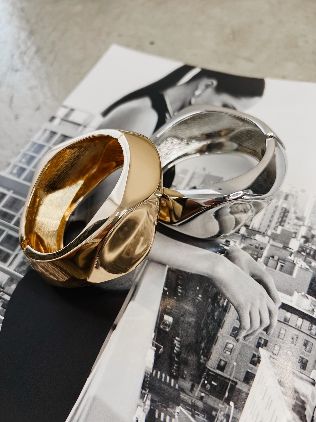 Bracelete Metal Minimalista - Mini Moni Bracelete Metal Minimalista - Mini Moni