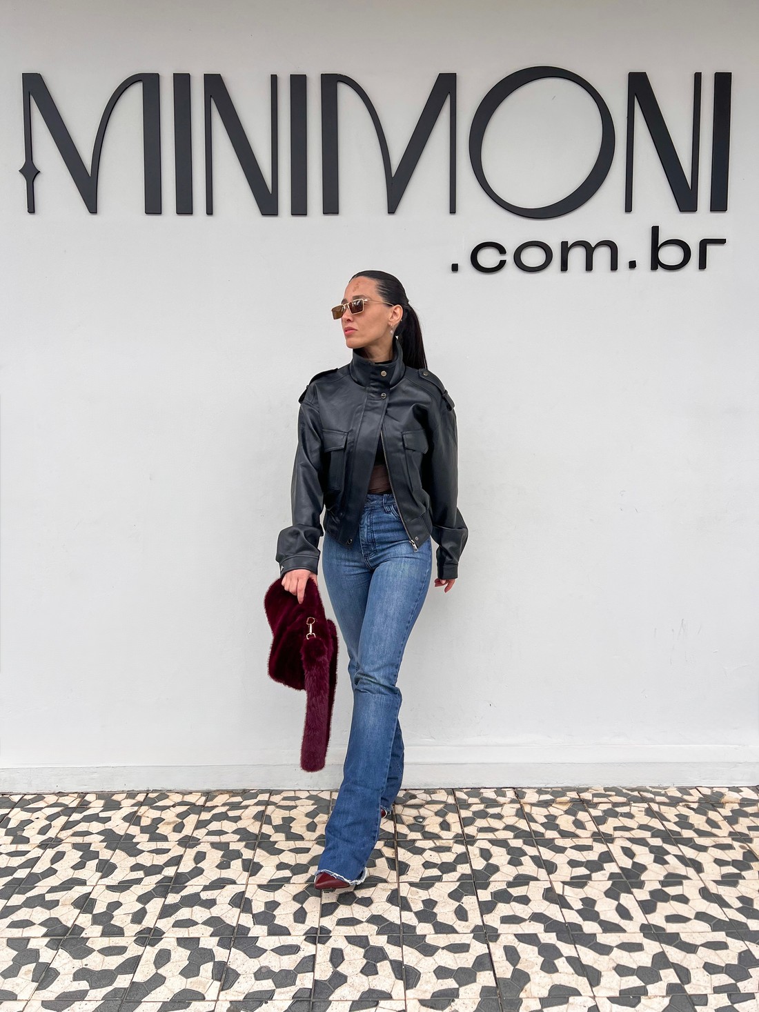 Jaqueta Couro Preta Bomber - MiniMoni Jaqueta Couro Preta Bomber - MiniMoni