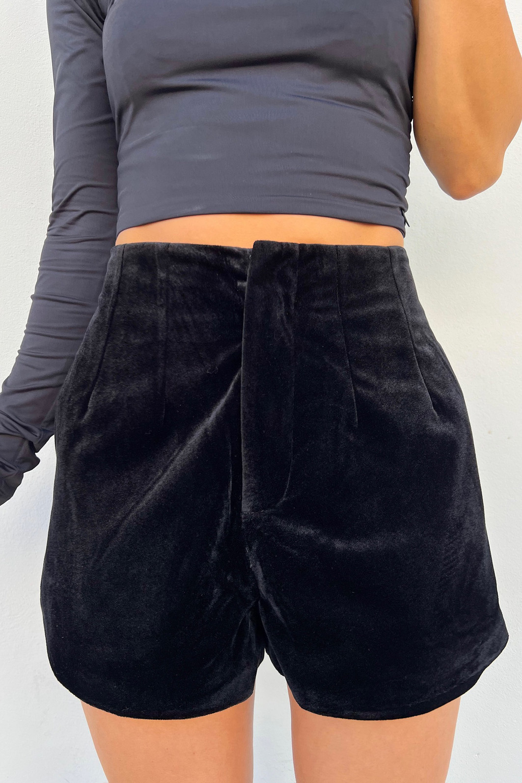 Shorts de Veludo Domênica Preto – Mini Moni