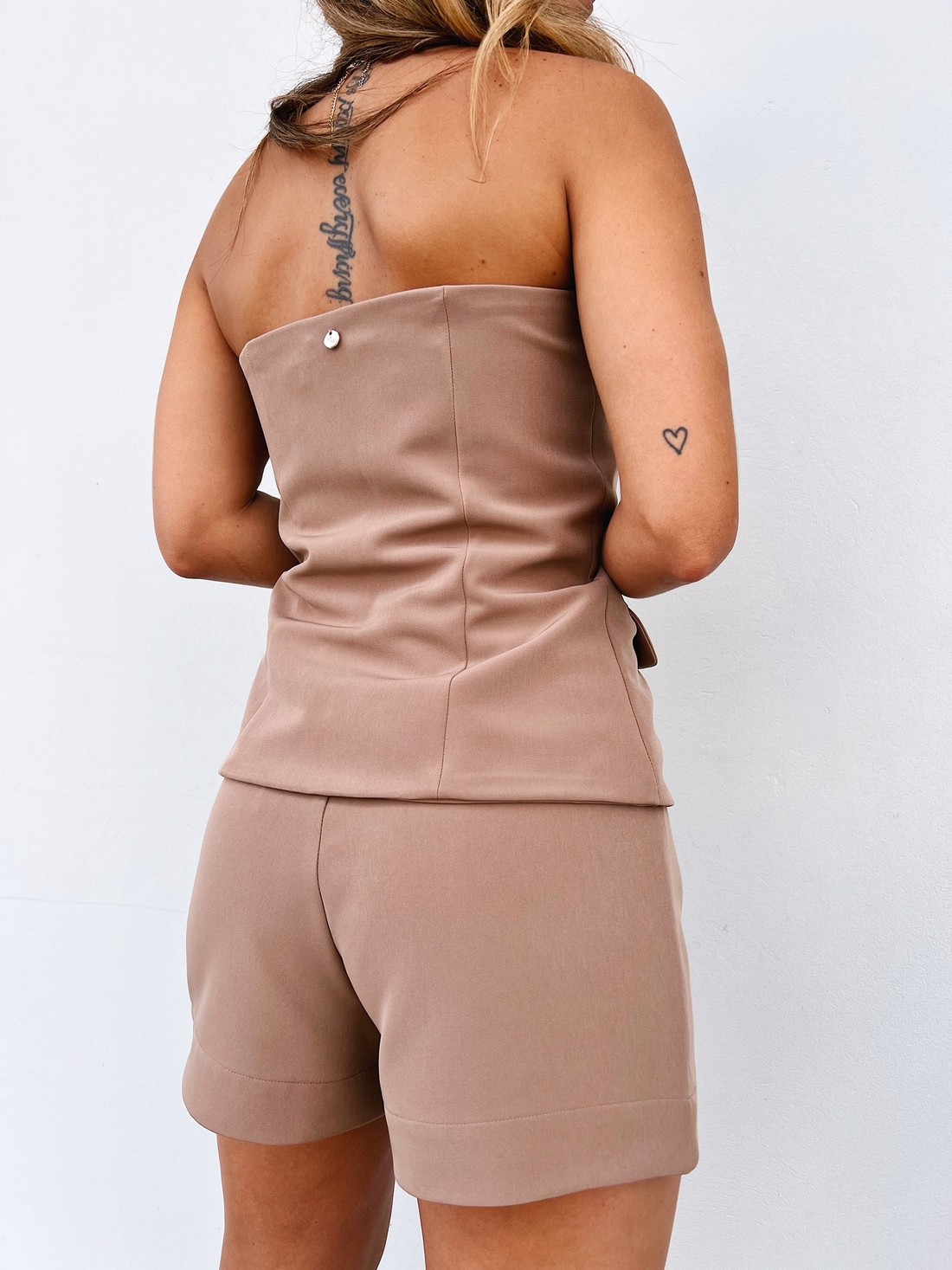 Shorts Cappuccino Alfaiataria Marina Shorts Cappuccino Alfaiataria Marina