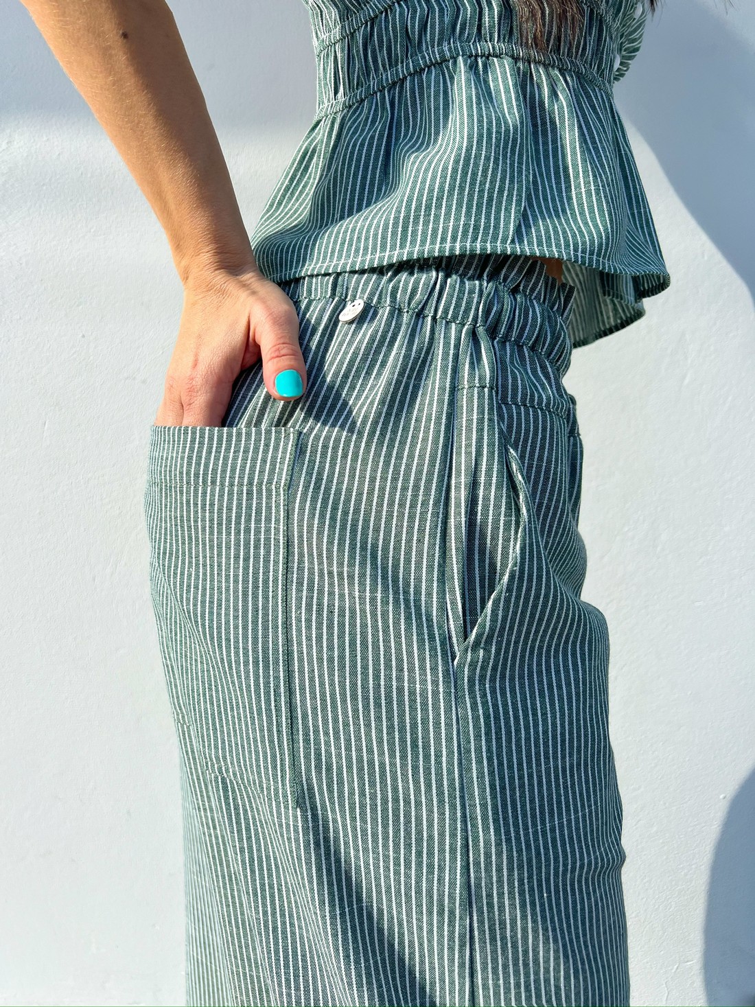 Calça de Alfaiataria de Listras Verde Camille - MiniMoni Calça de Alfaiataria de Listras Verde Camille - MiniMoni