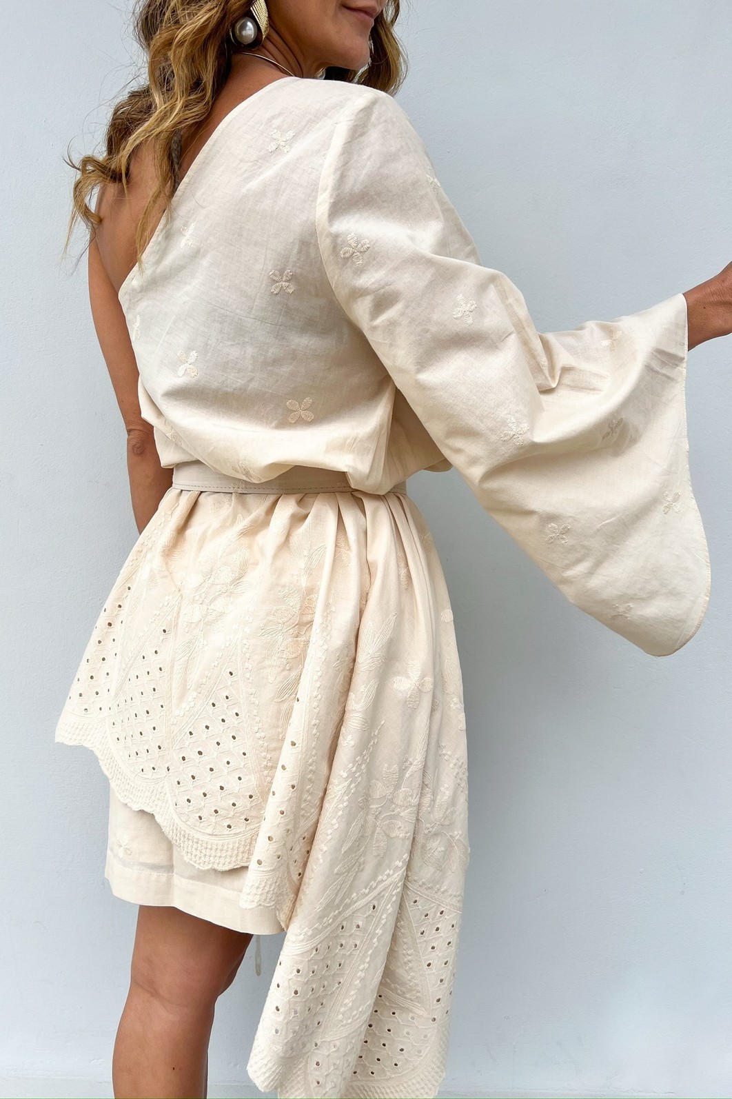 Conjunto Bordado Areia Constance - MiniMoni