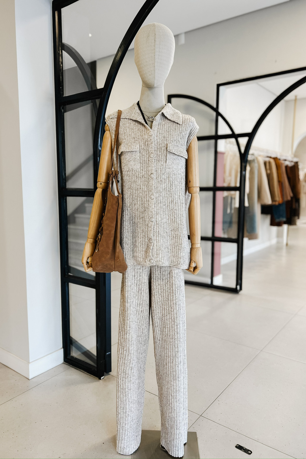 Conjunto de Linha Fiorela Nozes - Mini Moni