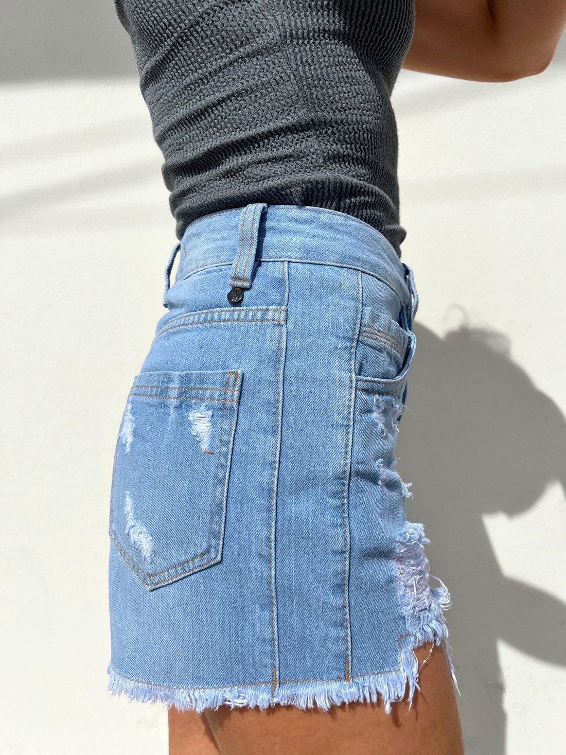 Shorts Jeans Feminino Fernandinha - Mini Moni