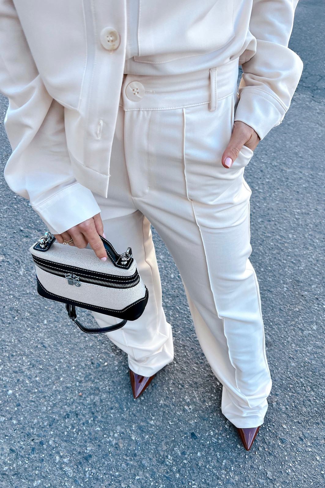 Calça de Alfaiataria Clarissa Bege - Mini Moni