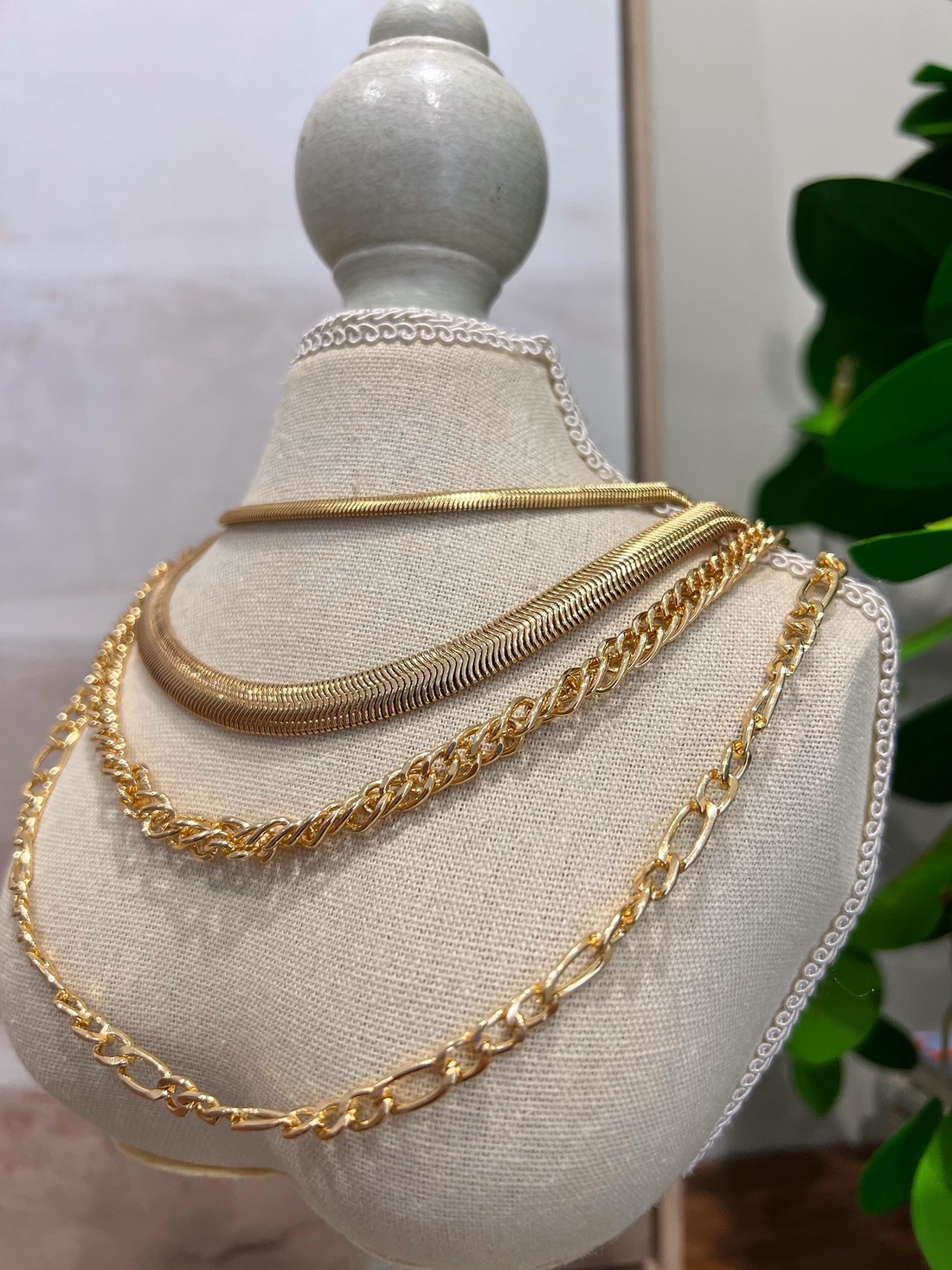 Mix de Colar Dourado