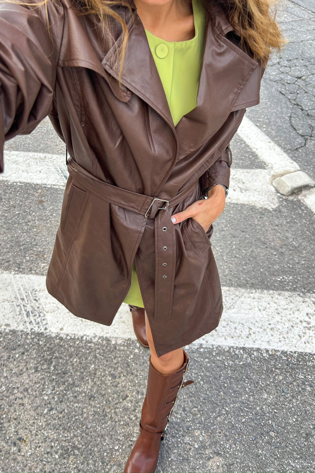 Sobretudo Courino NYC Marrom - Mini Moni Sobretudo Courino NYC Marrom - Mini Moni