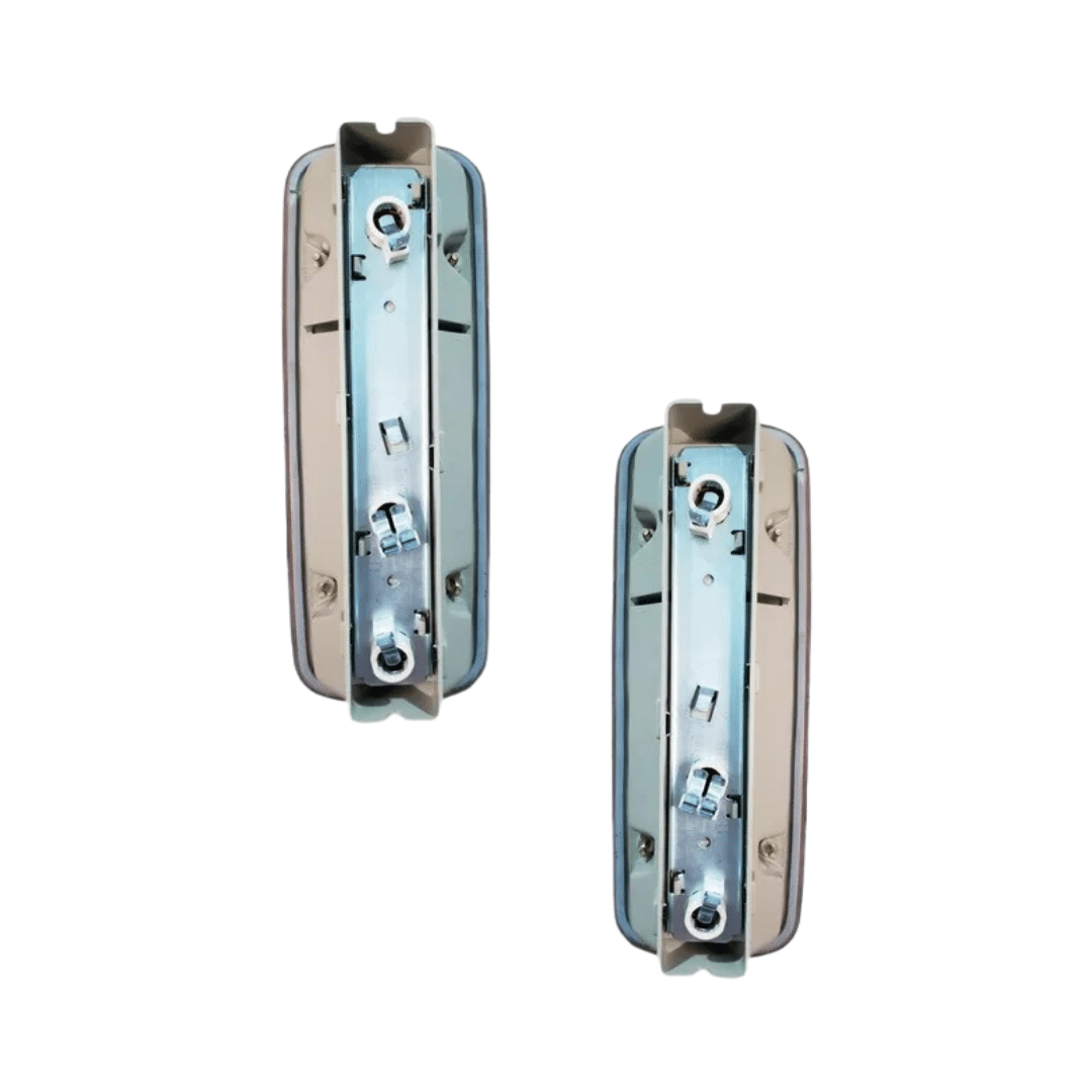 Par Lanterna Traseira Kombi Klipper 1976 a 2014 Bicolor Par Lanterna Traseira Kombi Klipper 1976 a 2014 Bicolor