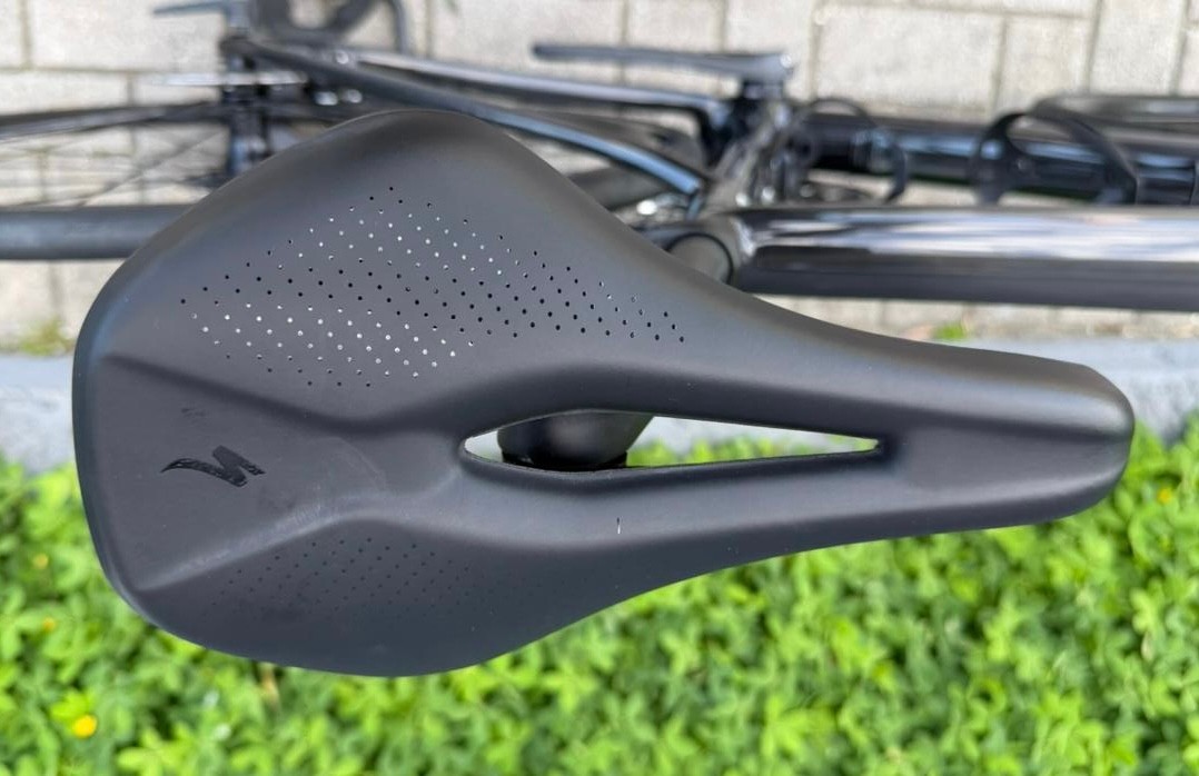 Specialized Tarmac SL6 Sport Disc Specialized Tarmac SL6 Sport Disc