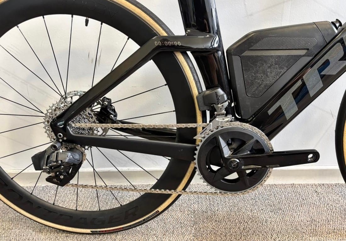Trek Speed Concept SLR 6 Disc Trek Speed Concept SLR 6 Disc