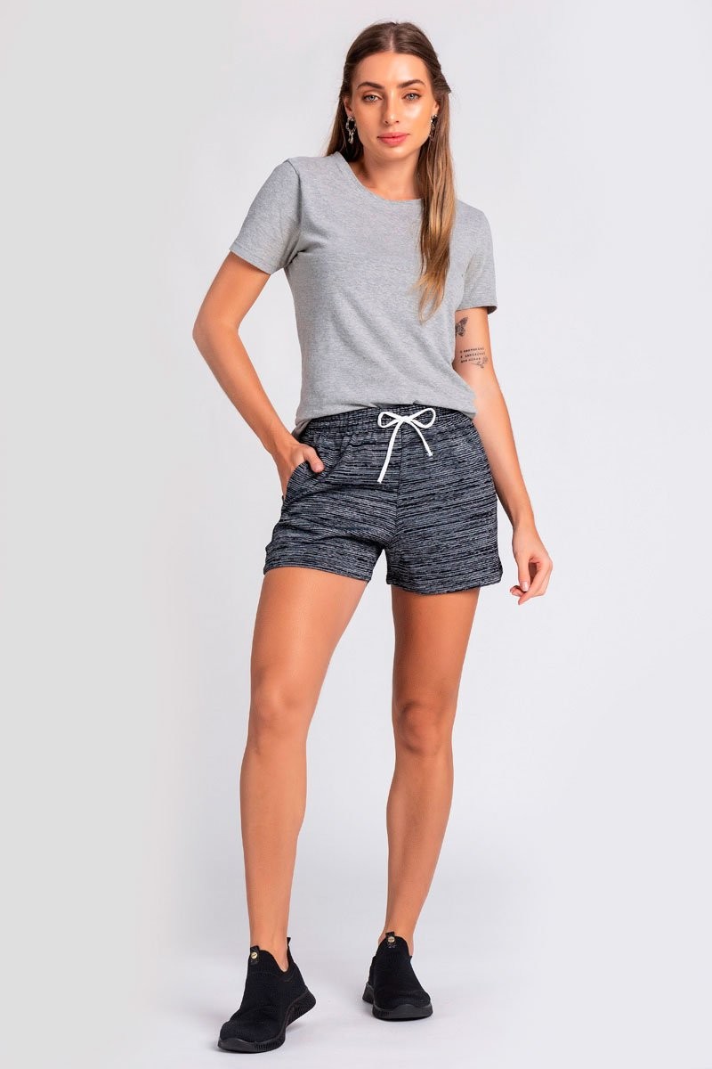 Short de Moletom Feminino Runner Larel Preto Riscado Short de Moletom Feminino Runner Larel Preto Riscado