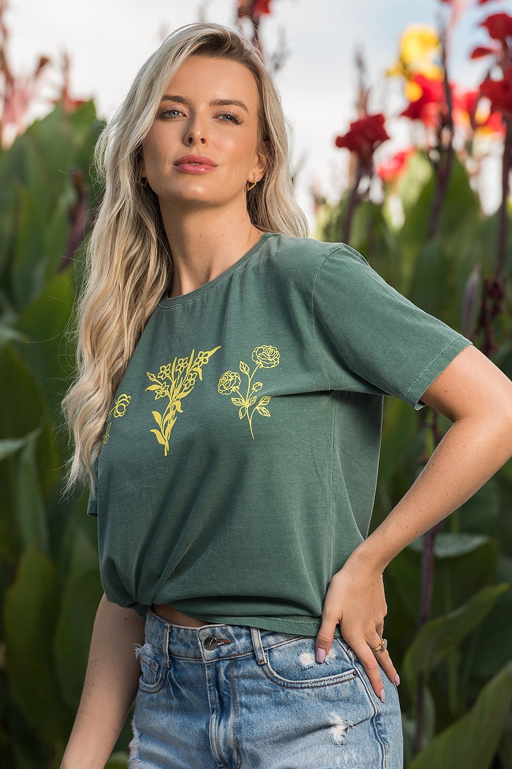 T-shirt Estonada Trio Floral Verde