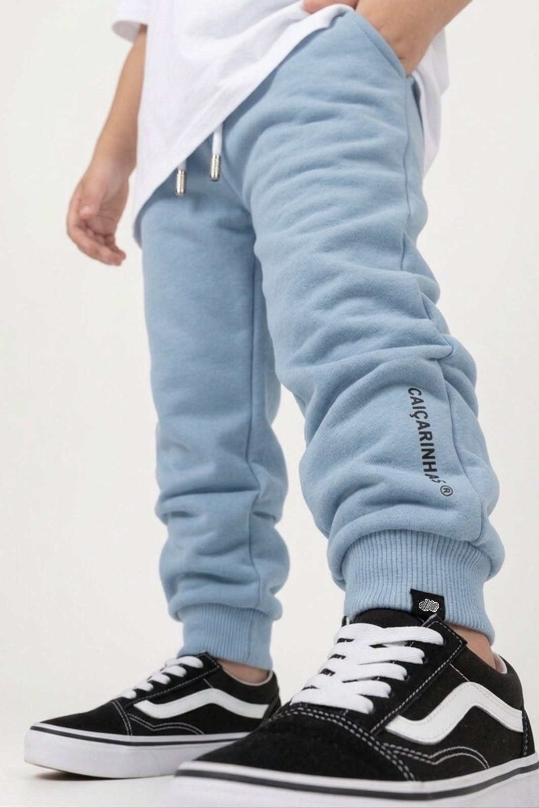 Kit tudo Azul Casaco com Zíper + Calça Jogger Extra Confortável Kit tudo Azul Casaco com Zíper + Calça Jogger Extra Confortável
