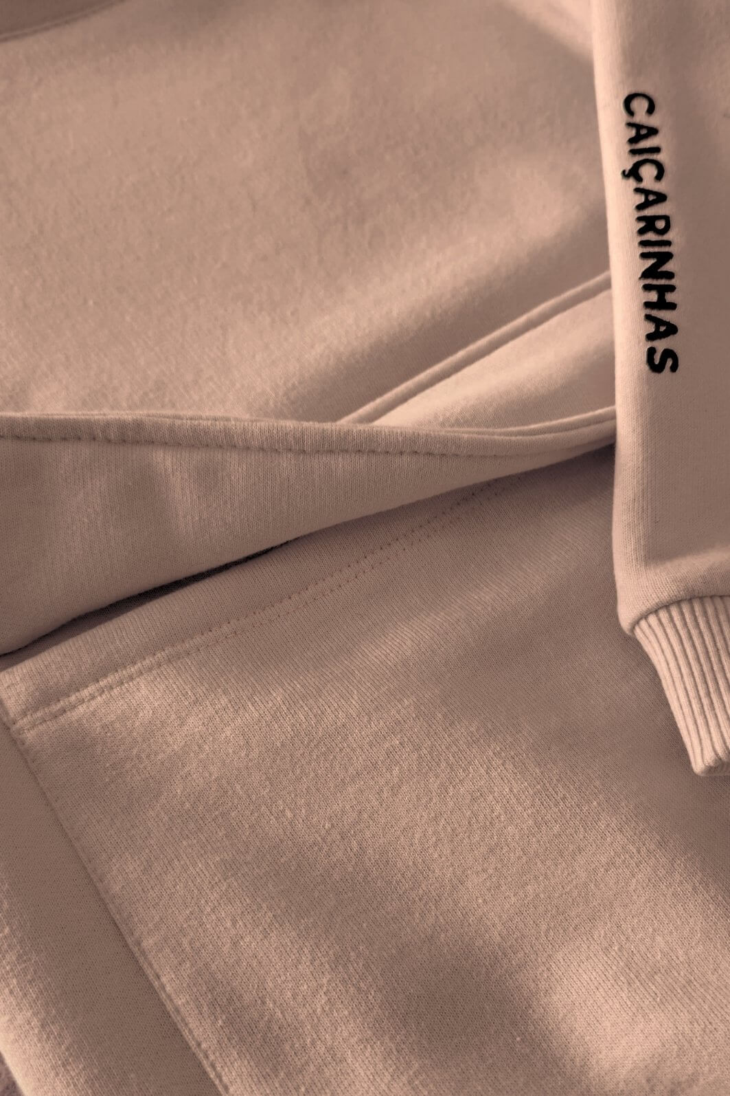 Casaco Moletom Infantil Gola Alta Camelo Moletom Flanelado Casaco Moletom Infantil Gola Alta Camelo Moletom Flanelado