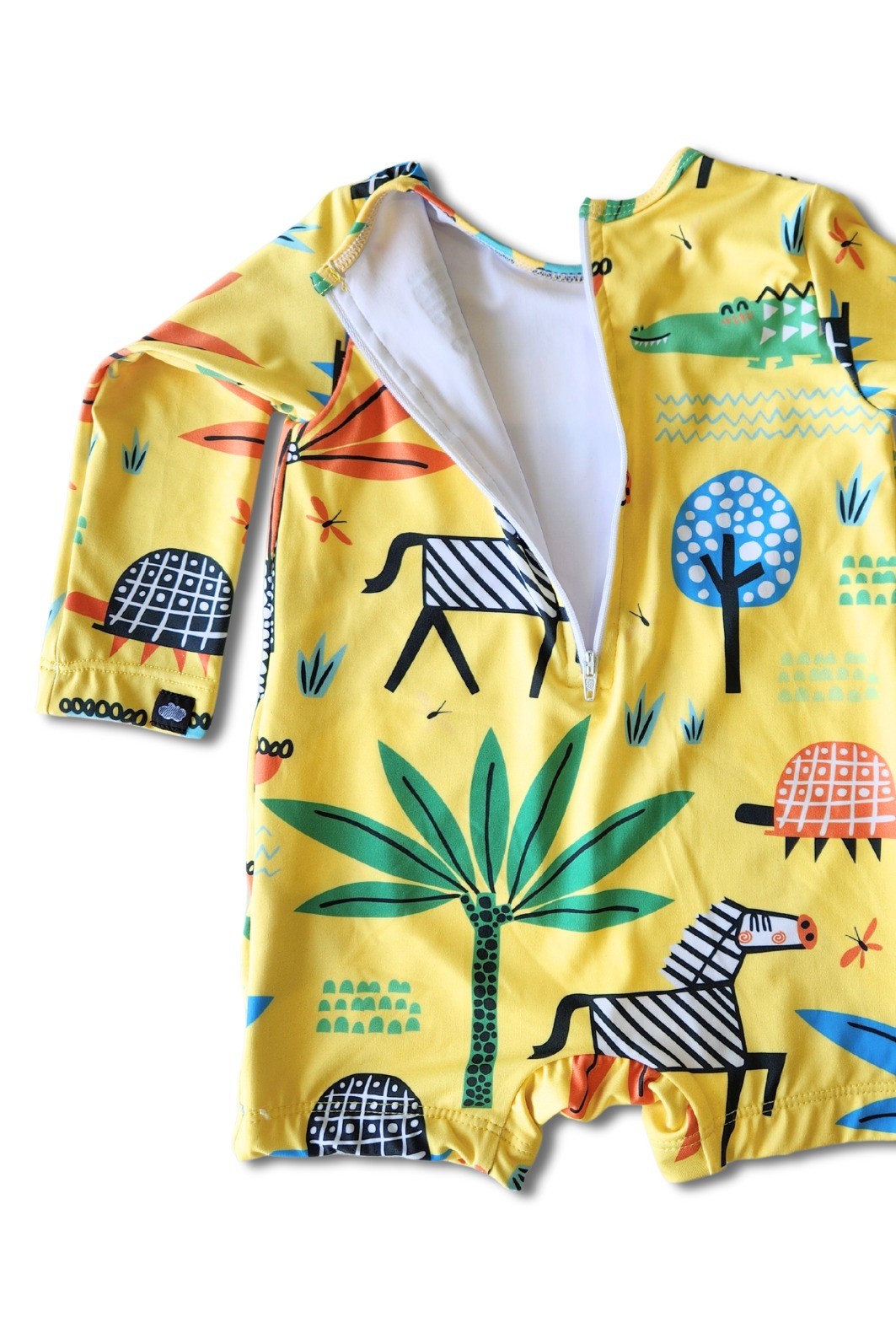 Macacão Praia Bebê Proteção Solar UV 50+ Manga Longa Amarelo Safari Macacão Praia Bebê Proteção Solar UV 50+ Manga Longa Amarelo Safari