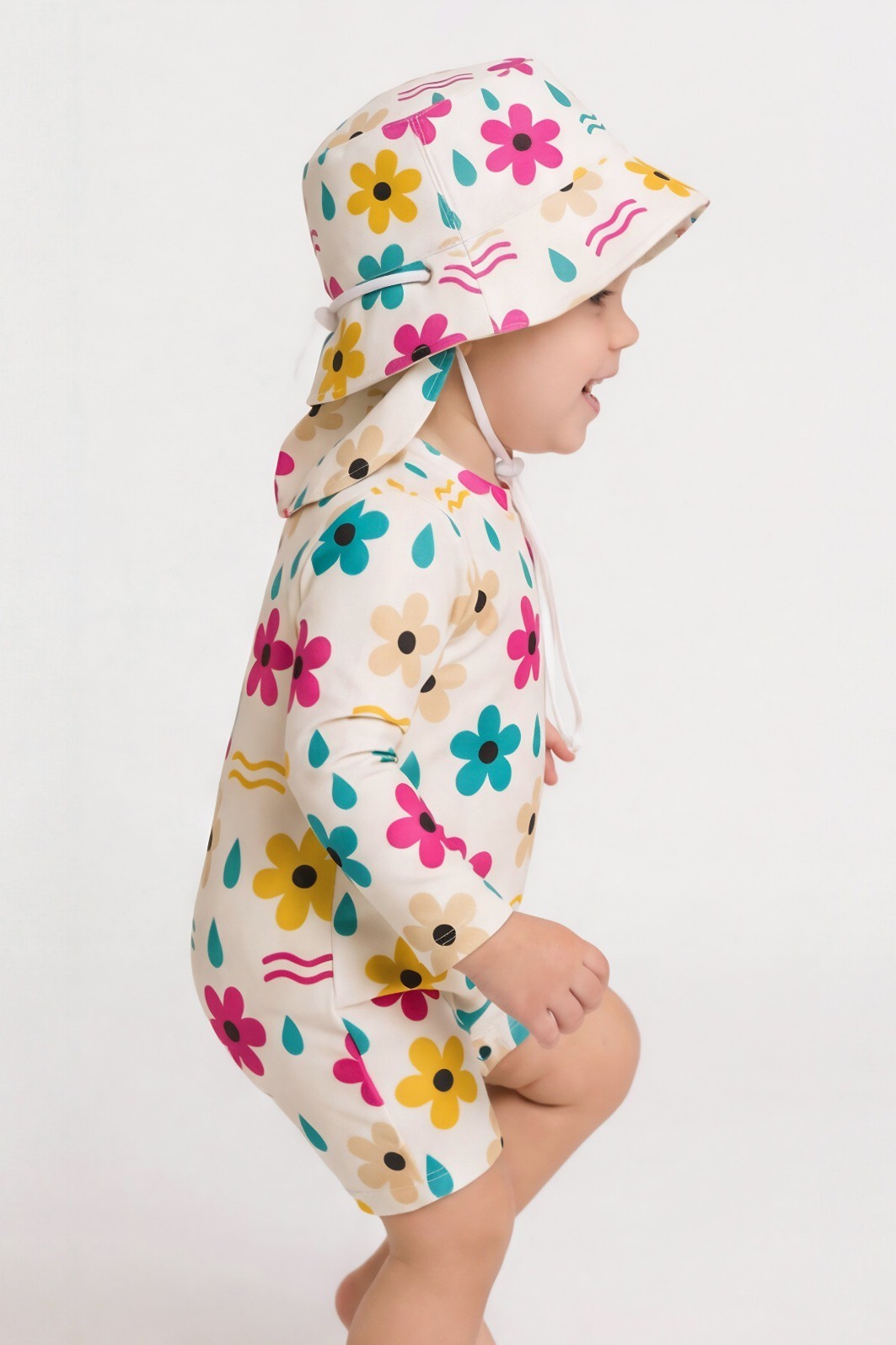 Chapéu infantil Proteção Solar UV 50+ Dupla Face Ajustável Off White Dona Flor