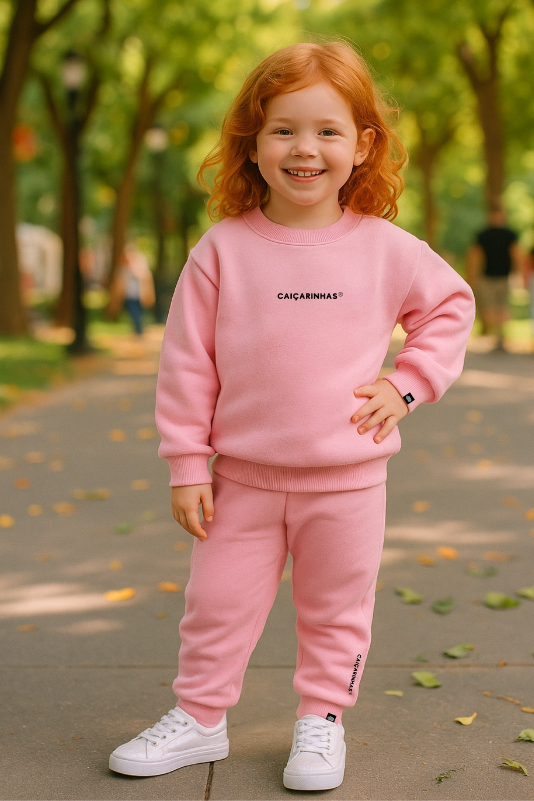 Kit Rosa Caiçarinhas® Moletom Infantil Confortável Blusão + Calça Kit Rosa Caiçarinhas® Moletom Infantil Confortável Blusão + Calça