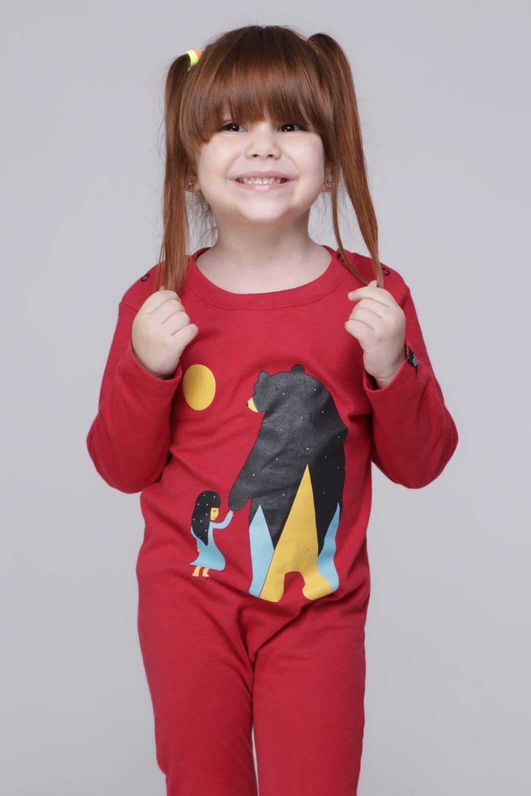 Macacão Bebê Longo Manga Longa Algodão Sustentável Confortável Vermelho Menina e Urso