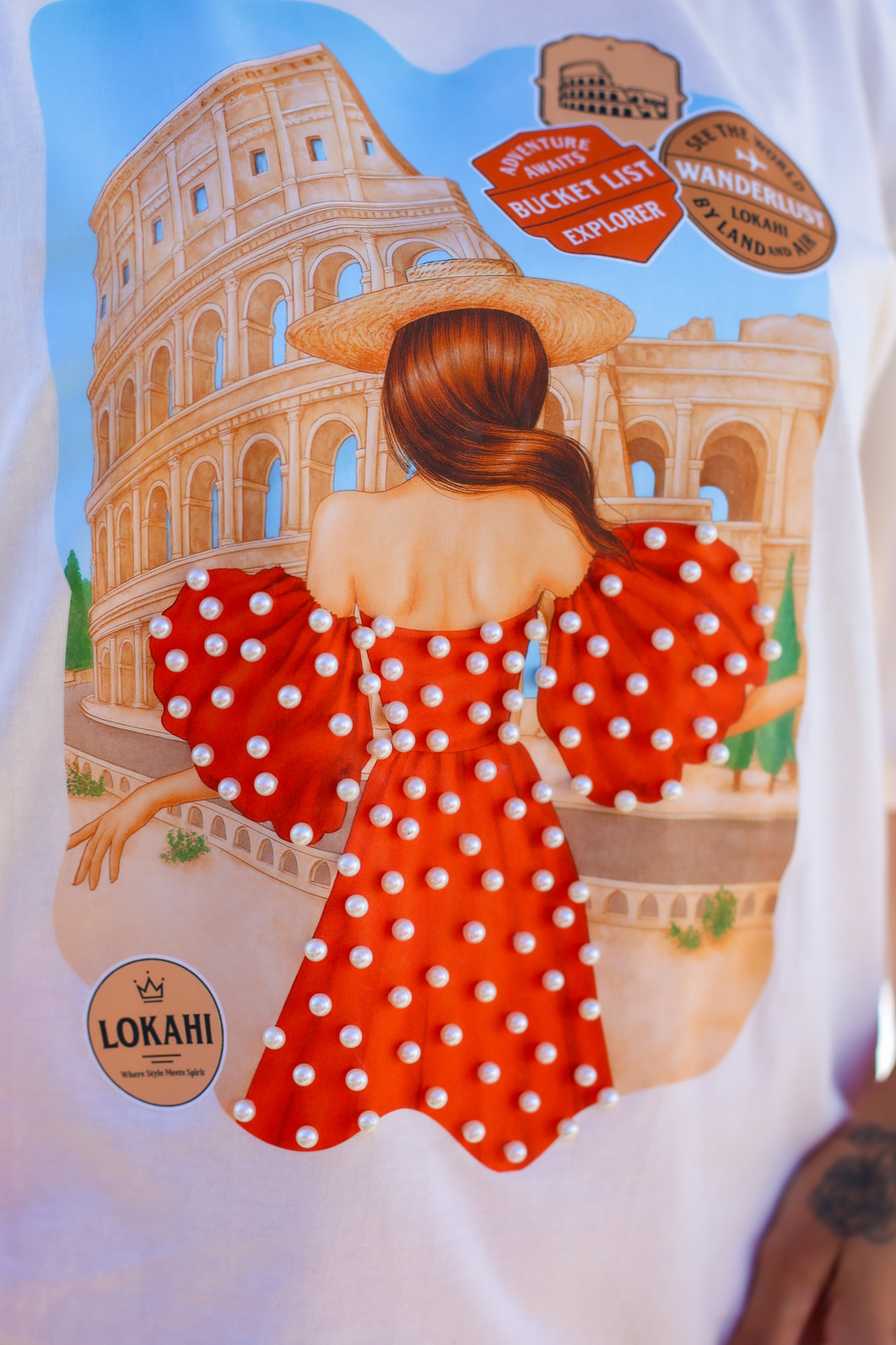 T-SHIRT OVERSIZED LOVE IN ROME - OFF WHITE T-SHIRT OVERSIZED LOVE IN ROME - OFF WHITE