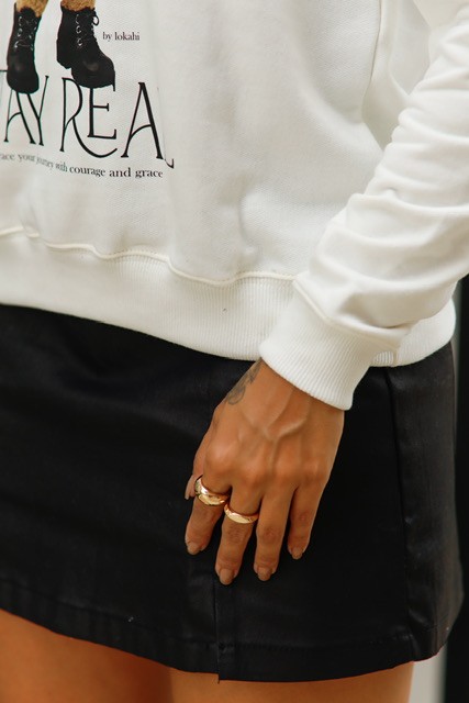 BLUSÃO MOLETOM STAY REAL - OFF WHITE BLUSÃO MOLETOM STAY REAL - OFF WHITE