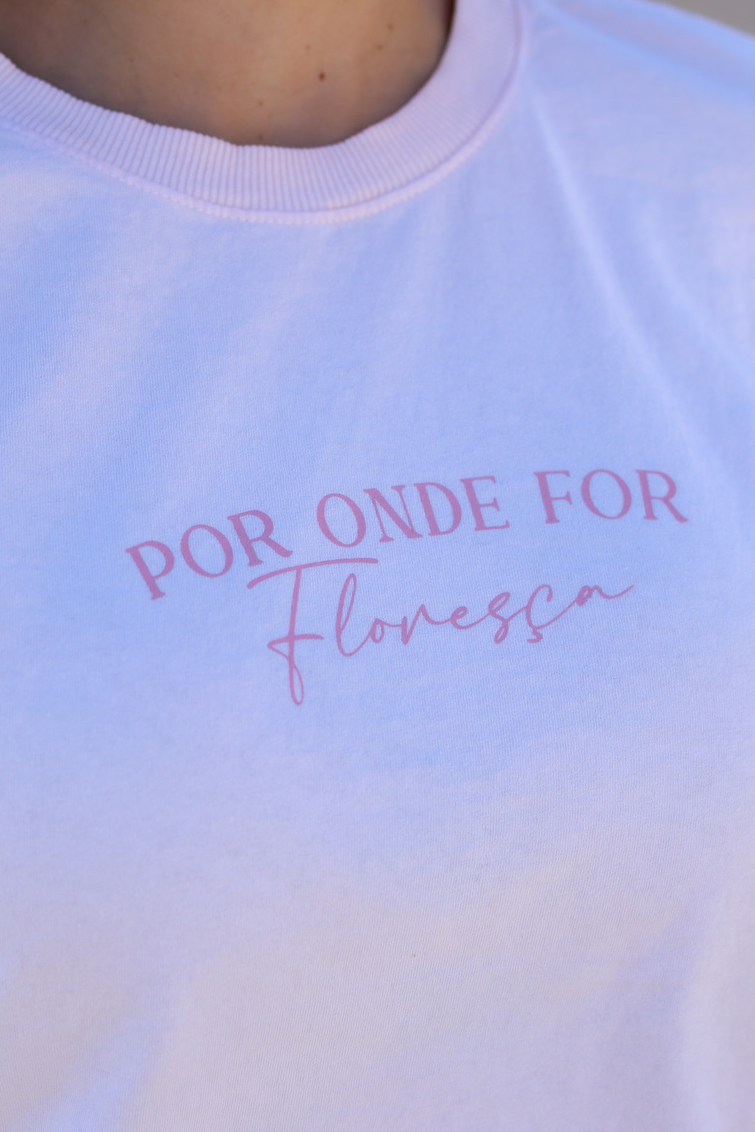 T-SHIRT ESTONADA FLORESÇA - SALMÃO