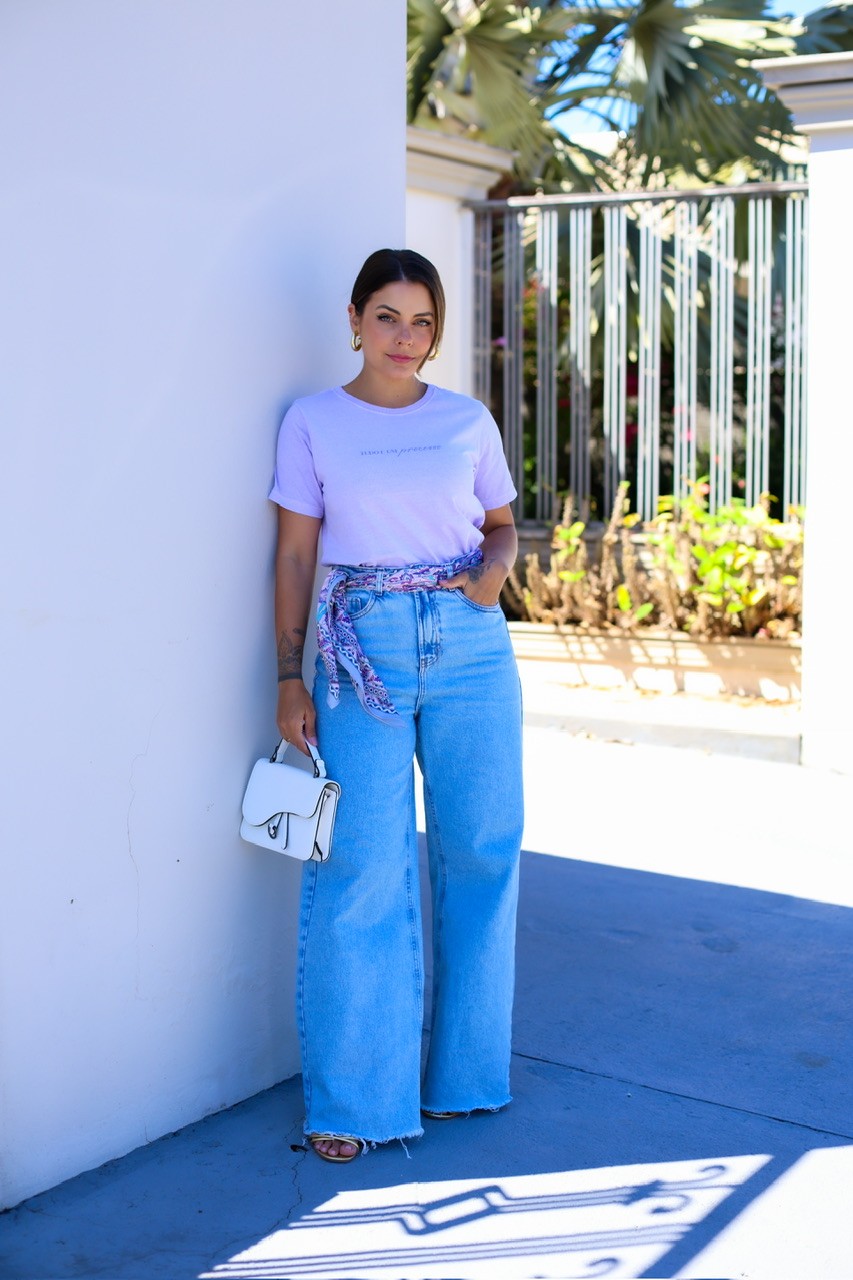 T-SHIRT ESTONADA TUDO É UM PROCESSO - LILÁS T-SHIRT ESTONADA TUDO É UM PROCESSO - LILÁS