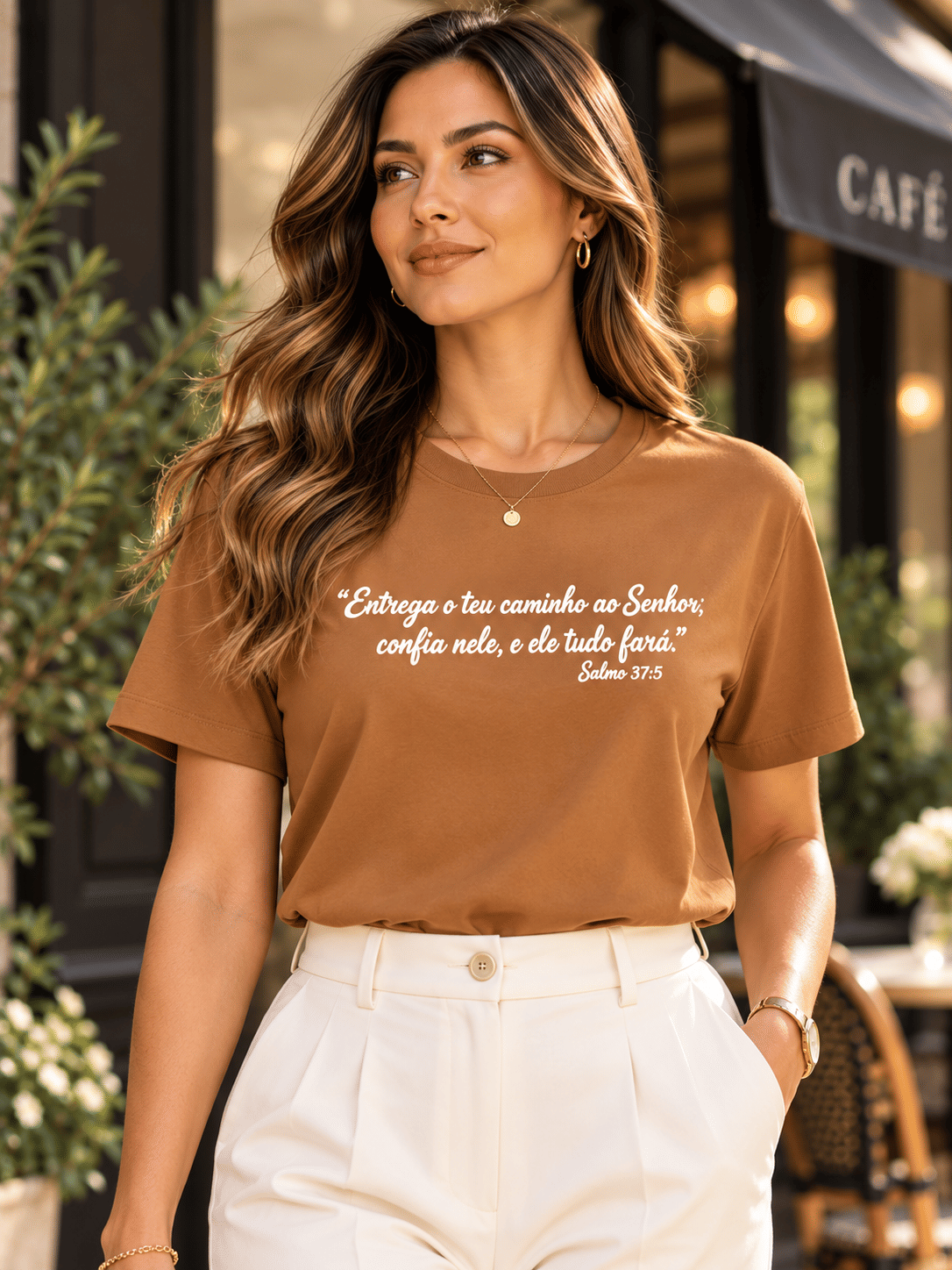 T-SHIRT ESTONADA SALMO 37:5 - CARAMELO T-SHIRT ESTONADA SALMO 37:5 - CARAMELO