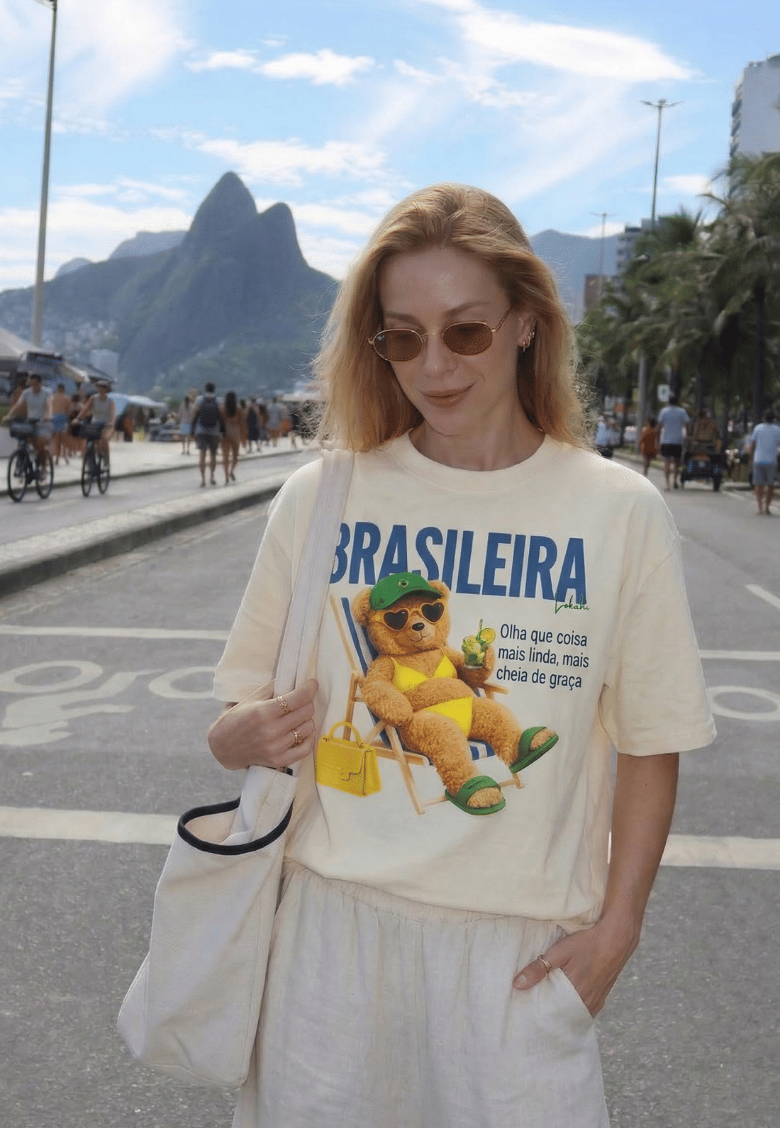 T-SHIRT OVERSIZED BRASILEIRA -  OFF WHITE