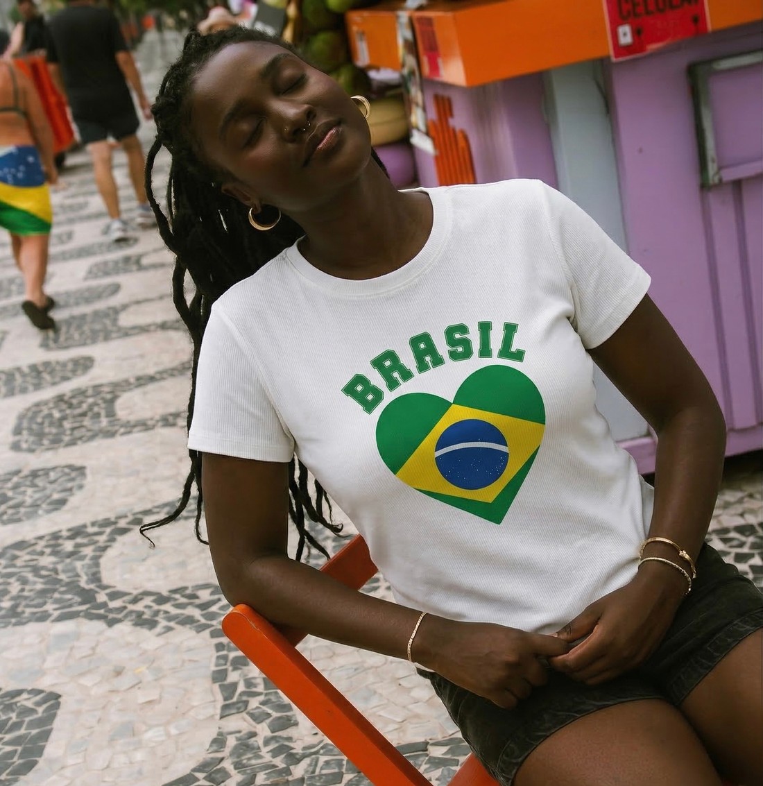 T-SHIRT CORAÇÃO BRASIL - OFF WHITE