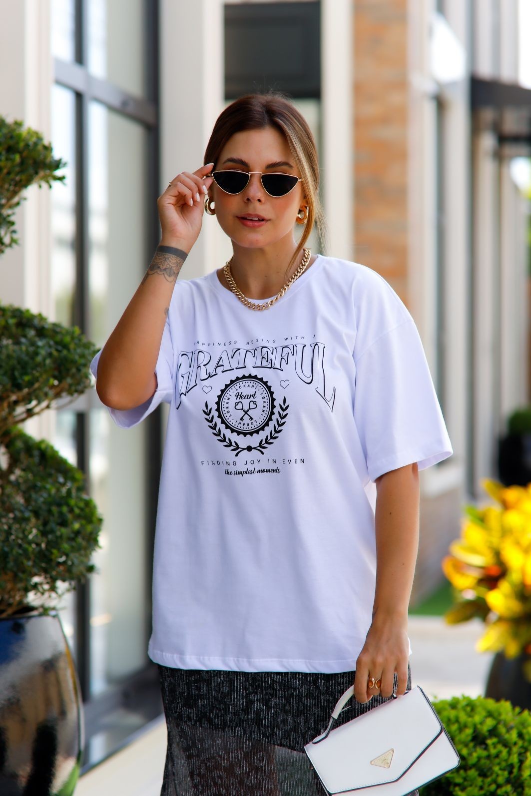 T-SHIRT OVERSIZED SIMPLEST MOMENTS - BRANCO T-SHIRT OVERSIZED SIMPLEST MOMENTS - BRANCO
