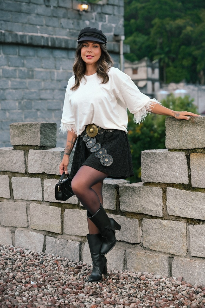 T-SHIRT OVERSIZED PLUMAS - OFF WHITE T-SHIRT OVERSIZED PLUMAS - OFF WHITE