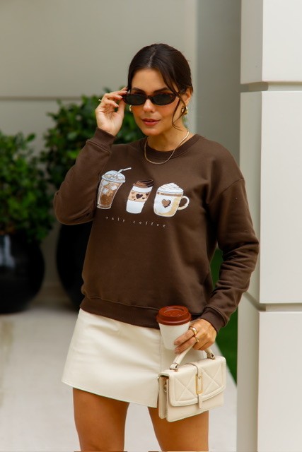 BLUSÃO MOLETOM ONLY COFFEE - MARROM BLUSÃO MOLETOM ONLY COFFEE - MARROM