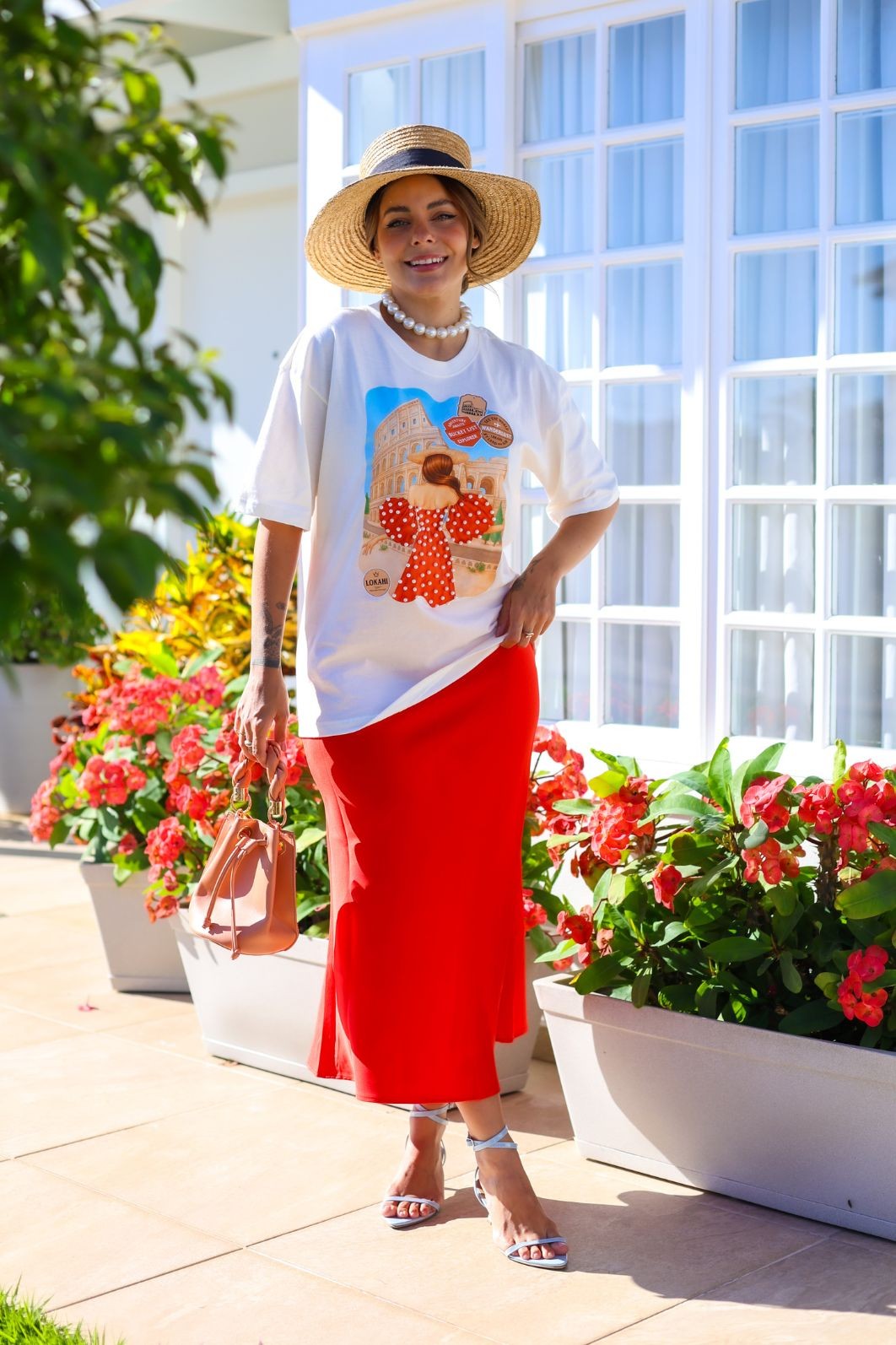 T-SHIRT OVERSIZED LOVE IN ROME - OFF WHITE T-SHIRT OVERSIZED LOVE IN ROME - OFF WHITE