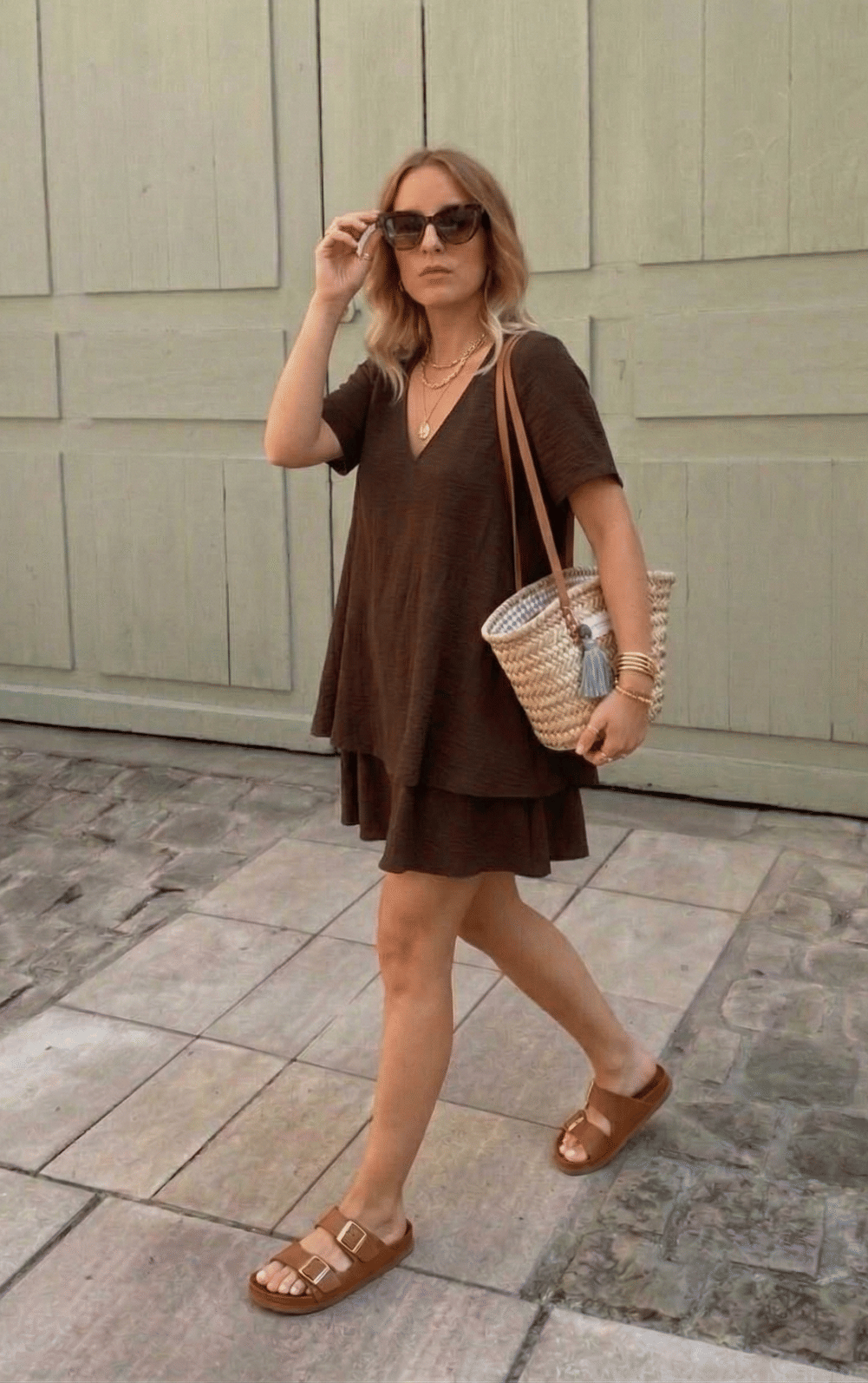 VESTIDO DUPLO MANGA CURTA - TERRA VESTIDO DUPLO MANGA CURTA - TERRA