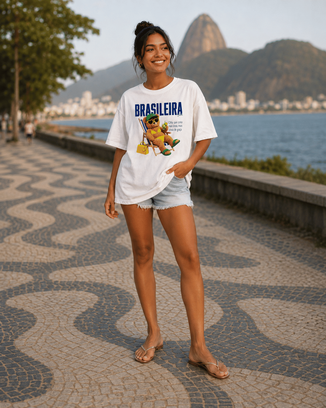T-SHIRT OVERSIZED BRASILEIRA - OFF WHITE T-SHIRT OVERSIZED BRASILEIRA - OFF WHITE